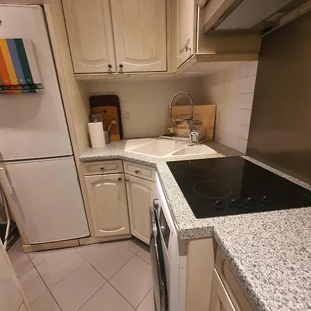 Apartamento Privado Charles Michel *